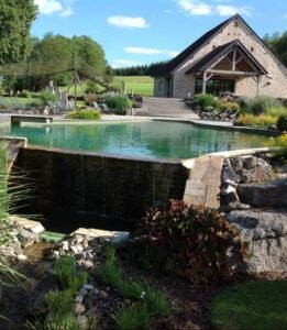 Ancienne Ferme Rénovée avec Salle Polyvalente